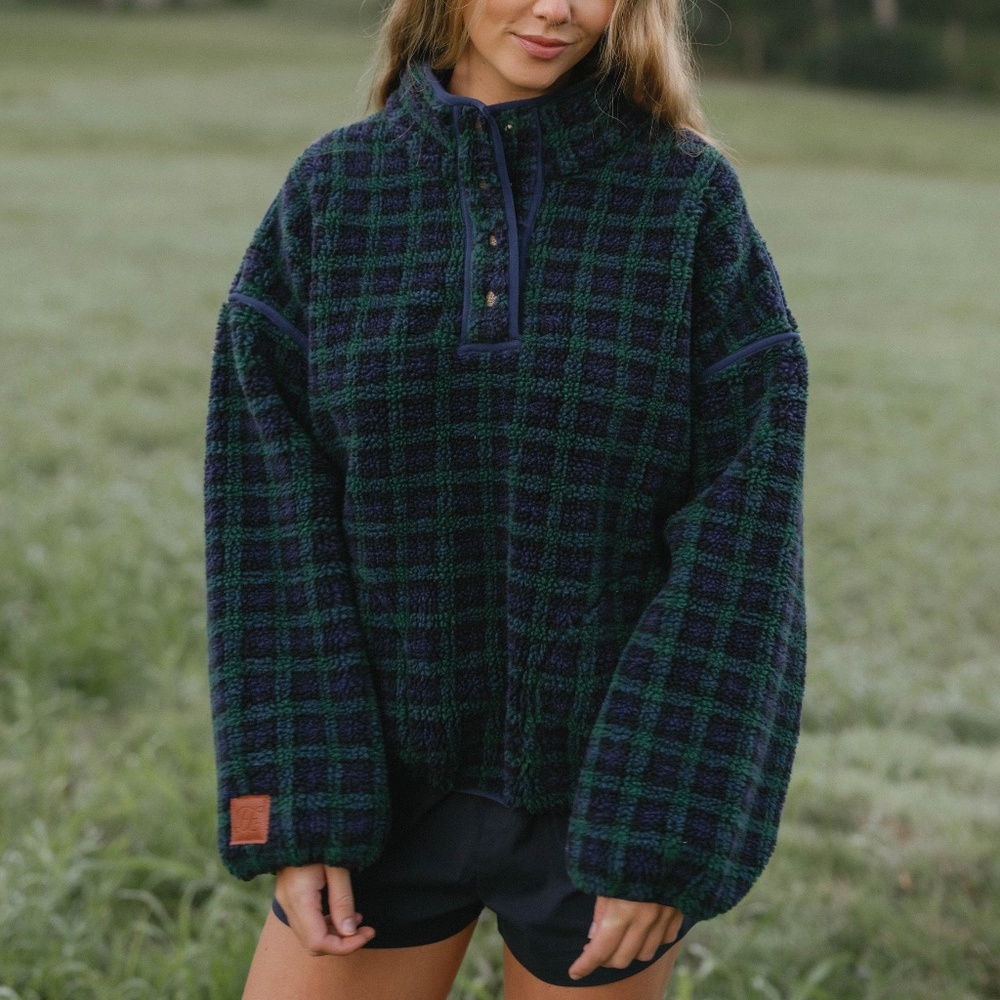 Eleven Eleven: Plaid Fleece Pullover Size MM